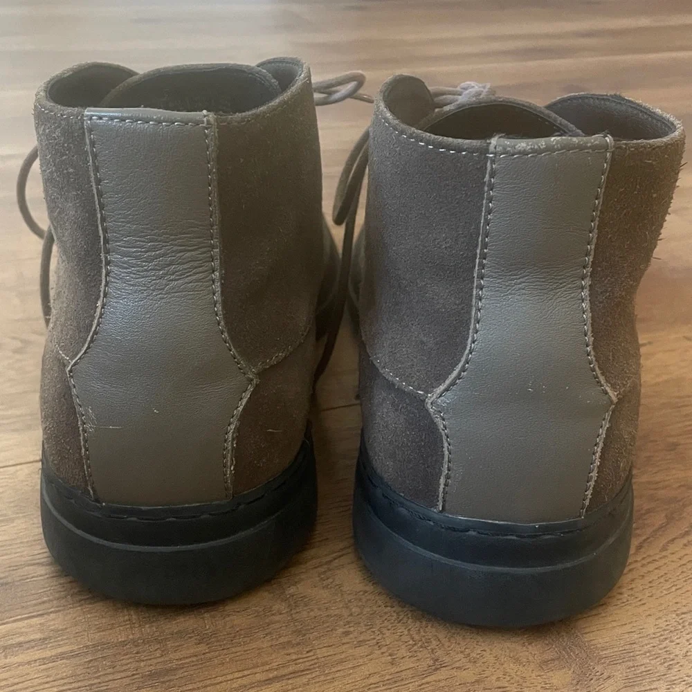 Calvin Klein Men’s Rueben Brown Suede Chukkah Boots Size 10.5